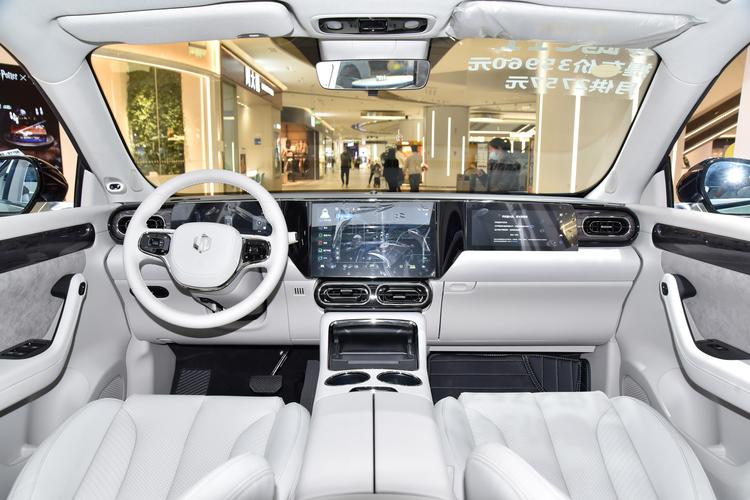 https://gcc-1307444343.cos.accelerate.myqcloud.com/gallery/104960c4a1a01b58e7deda2f10dd4ce7.jpg