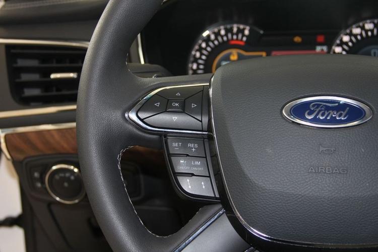 Ford Taurus