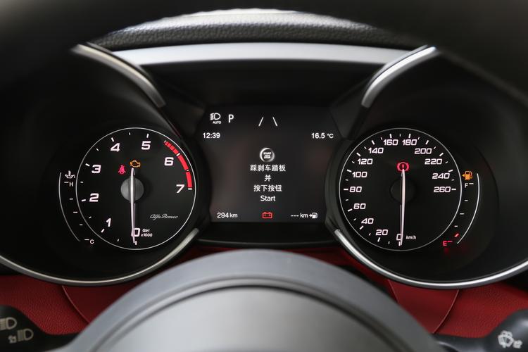 https://gcc-1307444343.cos.accelerate.myqcloud.com/gallery/3d351a2d9d1f747bc62a512ba8098405.jpg