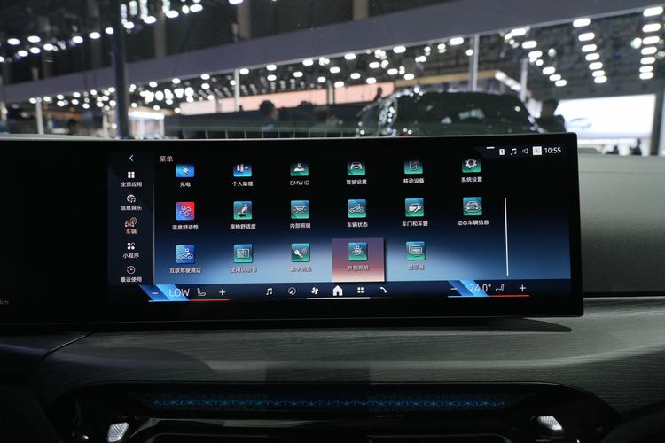 https://gcc-1307444343.cos.accelerate.myqcloud.com/gallery/4456d3a95c824fe24beeede126e5e65c.jpg