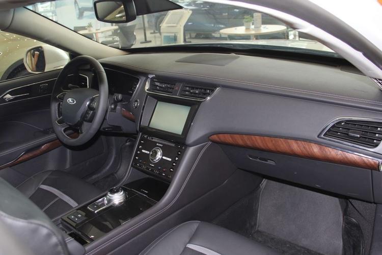 Ford Taurus