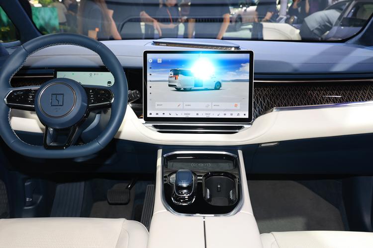 https://gcc-1307444343.cos.accelerate.myqcloud.com/gallery/5f4e3236d3aa79e73460ee03b4bd296e.jpg