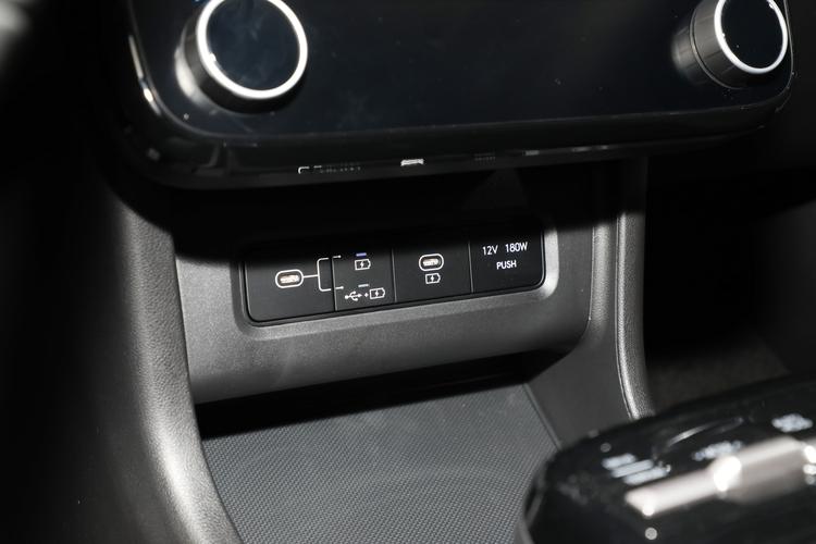 https://gcc-1307444343.cos.accelerate.myqcloud.com/gallery/83c780627929ab8b5f4247d50037fd03.jpg