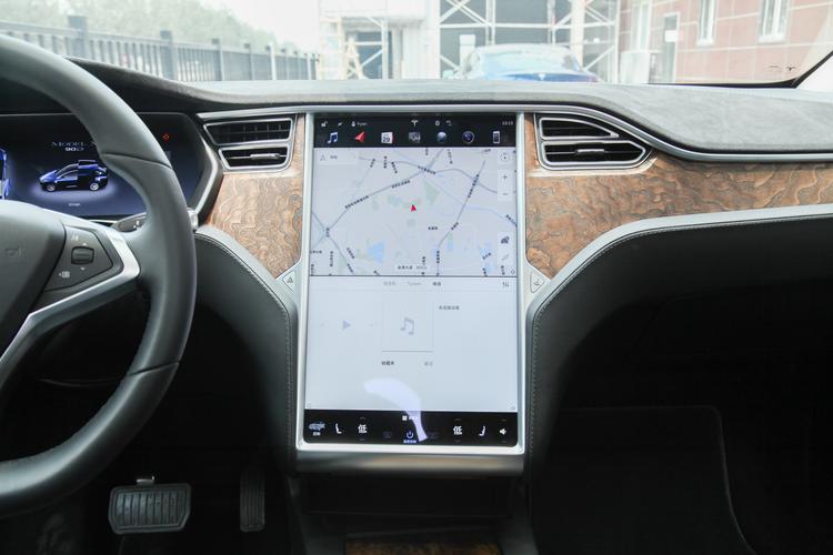 https://gcc-1307444343.cos.accelerate.myqcloud.com/gallery/8b05a7cce9ba4812f90478f716fb16fb.jpg
