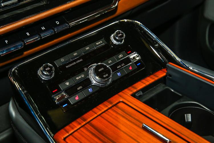 https://gcc-1307444343.cos.accelerate.myqcloud.com/gallery/8d18eecbbf2be5ba070dfe801d358015.jpg
