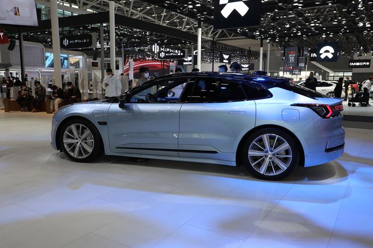 https://gcc-1307444343.cos.accelerate.myqcloud.com/gallery/940abb3c39c95fb7d6fb896271e66ceb.jpg