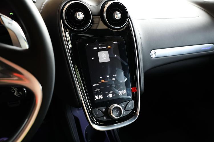 https://gcc-1307444343.cos.accelerate.myqcloud.com/gallery/983df82d12ef5bbbb7f9c011d54b6a70.jpg