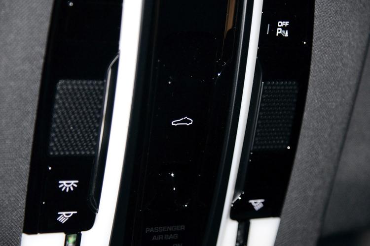 https://gcc-1307444343.cos.accelerate.myqcloud.com/gallery/9cfc0f2f43e58eb7fcc3c6f1c792027f.jpg