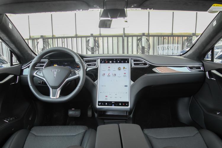 https://gcc-1307444343.cos.accelerate.myqcloud.com/gallery/a7e1bf12f271674a7f2ed8e2fcc74d2b.jpg