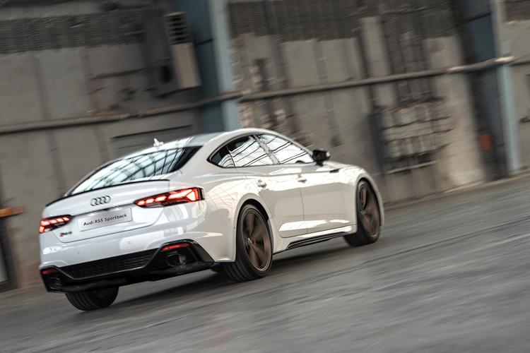 rs5 official
