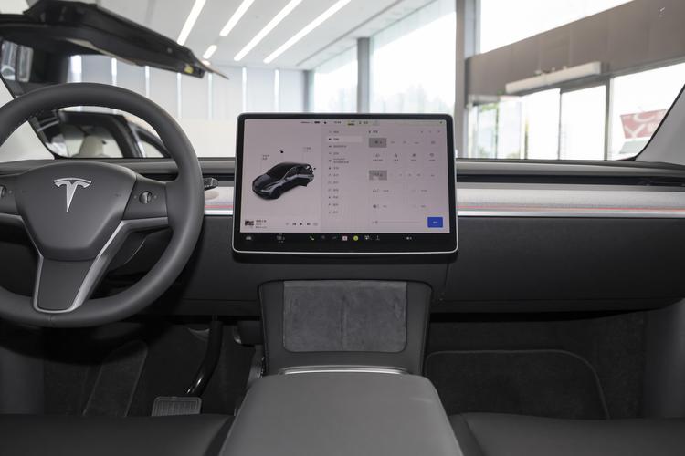 https://gcc-1307444343.cos.accelerate.myqcloud.com/gallery/b932c7ae2ba1bde8ab79e8f3a447ec8e.jpg