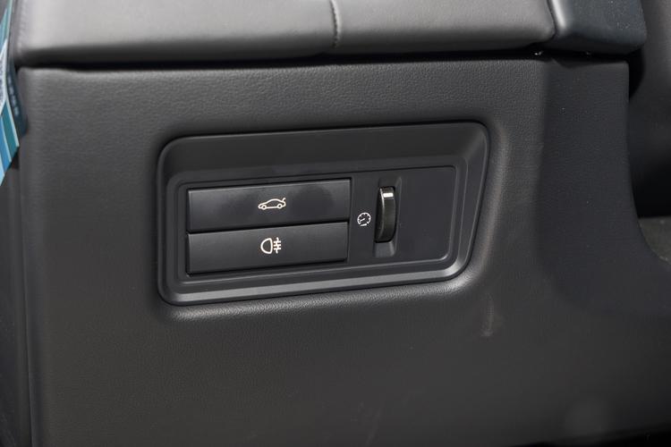 https://gcc-1307444343.cos.accelerate.myqcloud.com/gallery/db6fc7f6d68b0b7799022da477a93d84.jpg