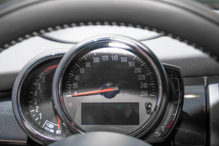 https://gcc-1307444343.cos.accelerate.myqcloud.com/gallery/f74934c9f824c3fbc6c7b732f65f8d66.jpg