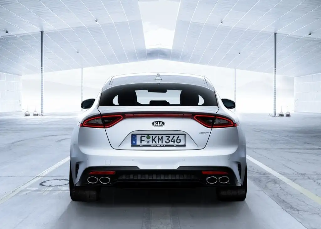 Discover Kia Kia Stinger Exterior Interior Images.Find all aspects and details of cars.