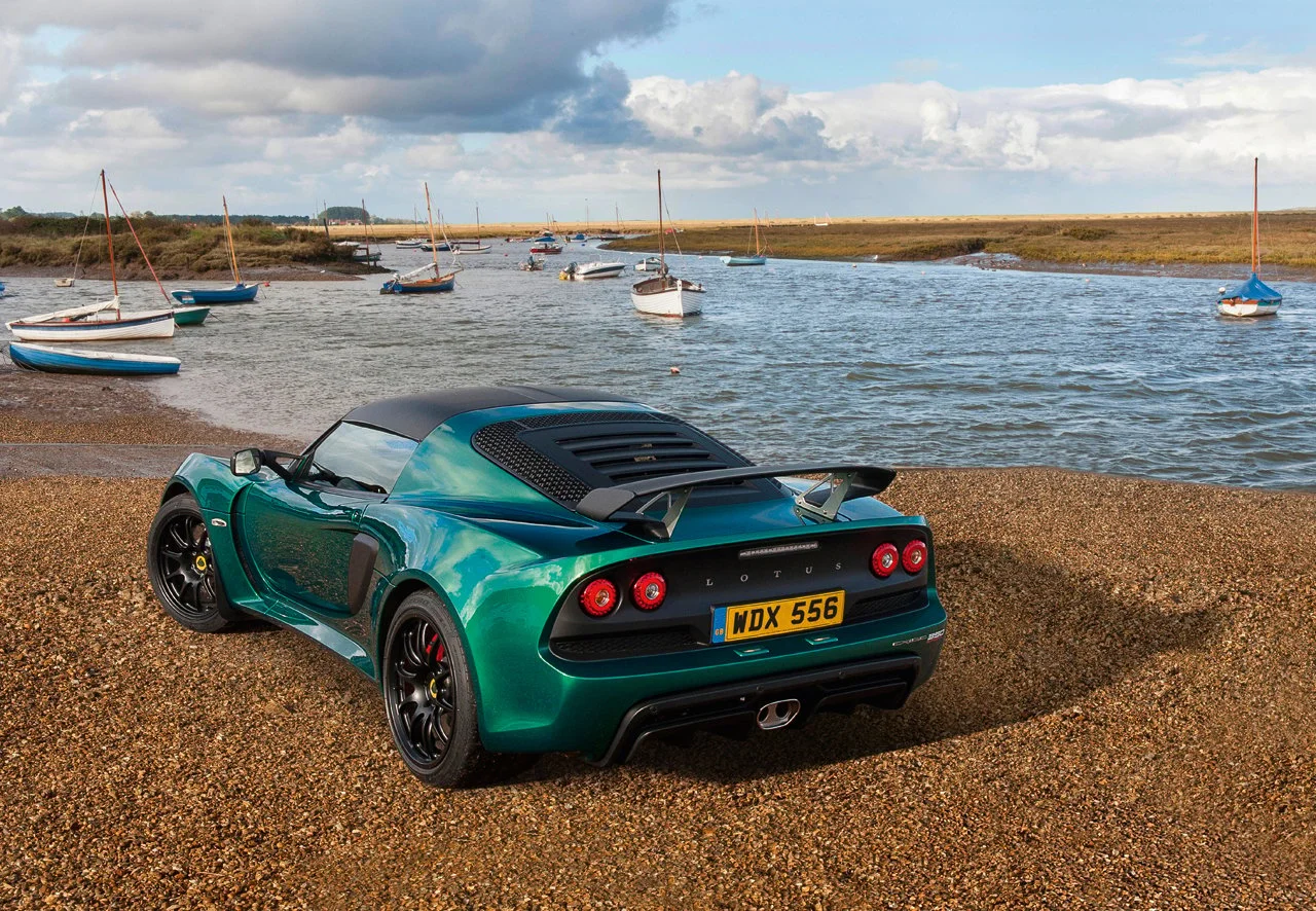 Discover Lotus Lotus Exige Exterior Interior Images.Find all aspects and details of cars.