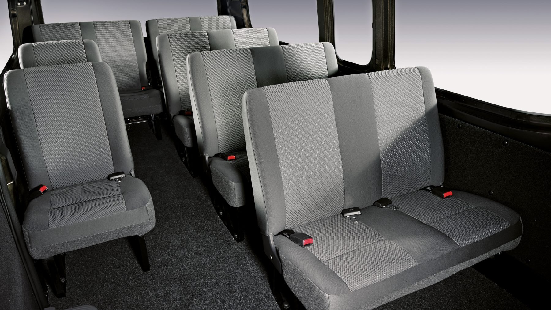 Discover Nissan Nissan Urvan Exterior Interior Images.Find all aspects and details of cars.