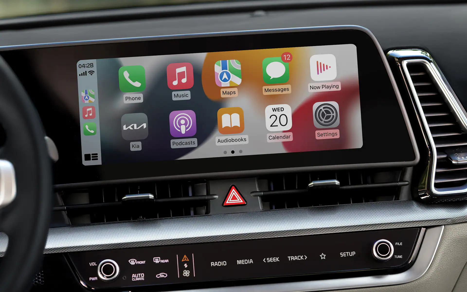 https://gcc-1307444343.cos.accelerate.myqcloud.com/images/0cd772/r_960x540/generations/generation_64945292aa22f_kia-sportage-interior-multimedia-screen-_-ac-controls.webp