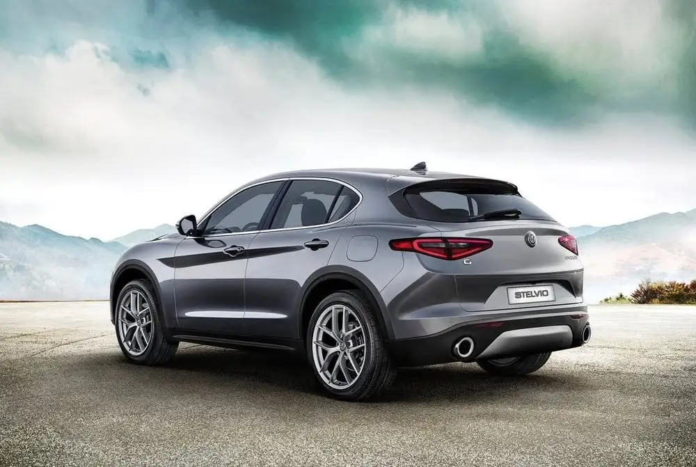 Discover Alfa-Romeo Alfa Romeo Stelvio Exterior Interior Images.Find all aspects and details of cars.