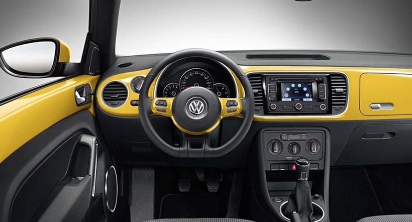 Discover Volkswagen Volkswagen Beetle Exterior Interior Images.Find all aspects and details of cars.