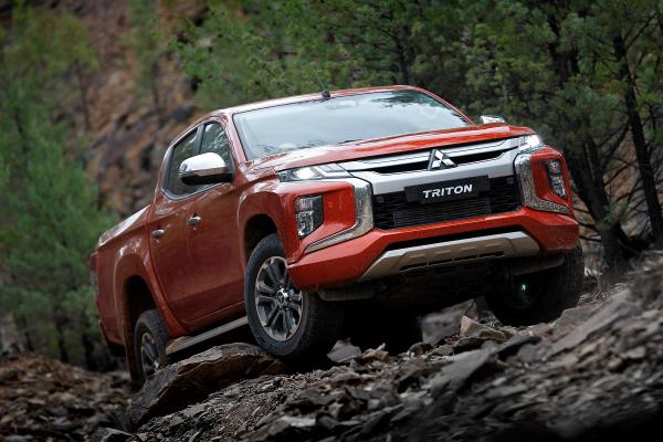 Discover Mitsubishi Mitsubishi L200 Exterior Interior Images.Find all aspects and details of cars.