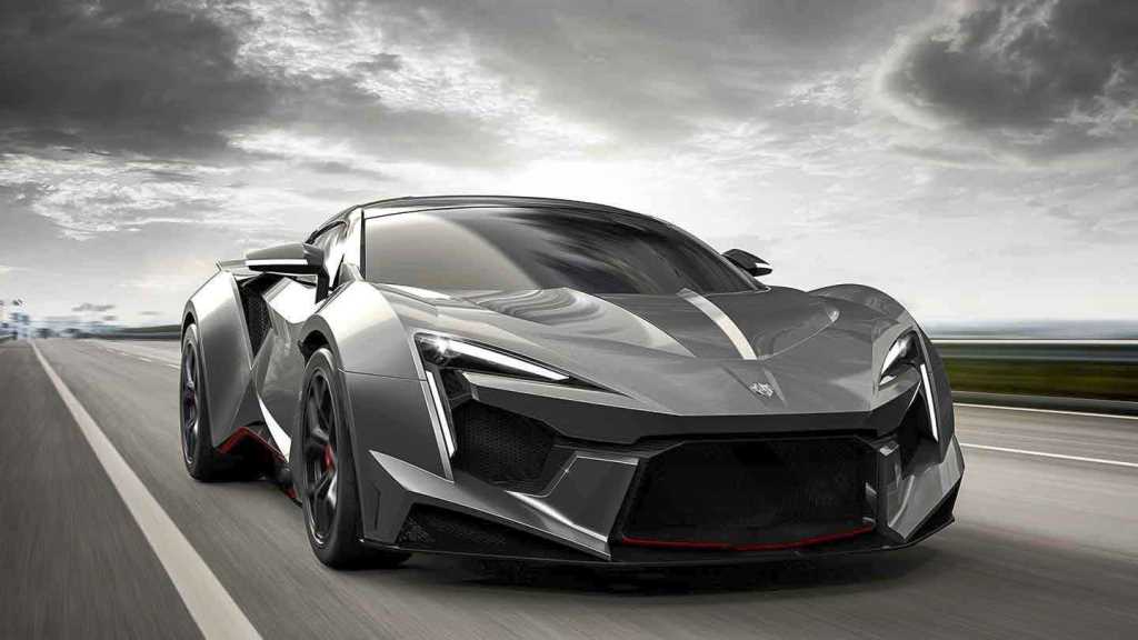 W Motors Fenyr Supersport