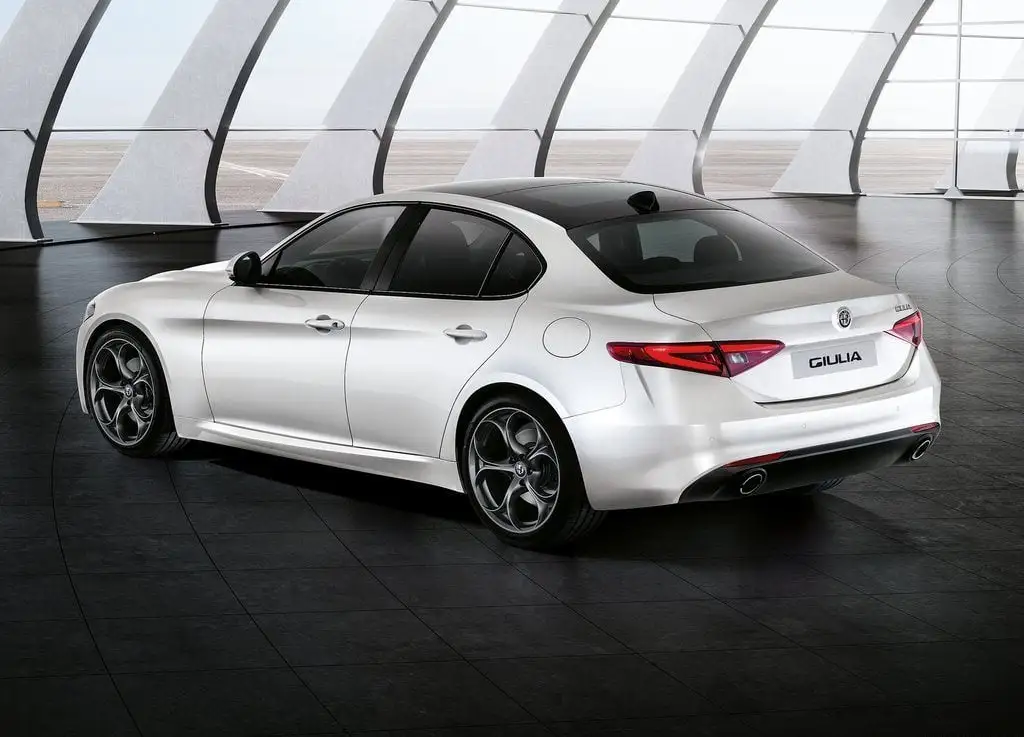 Discover Alfa-Romeo Alfa Romeo Giulia Exterior Interior Images.Find all aspects and details of cars.