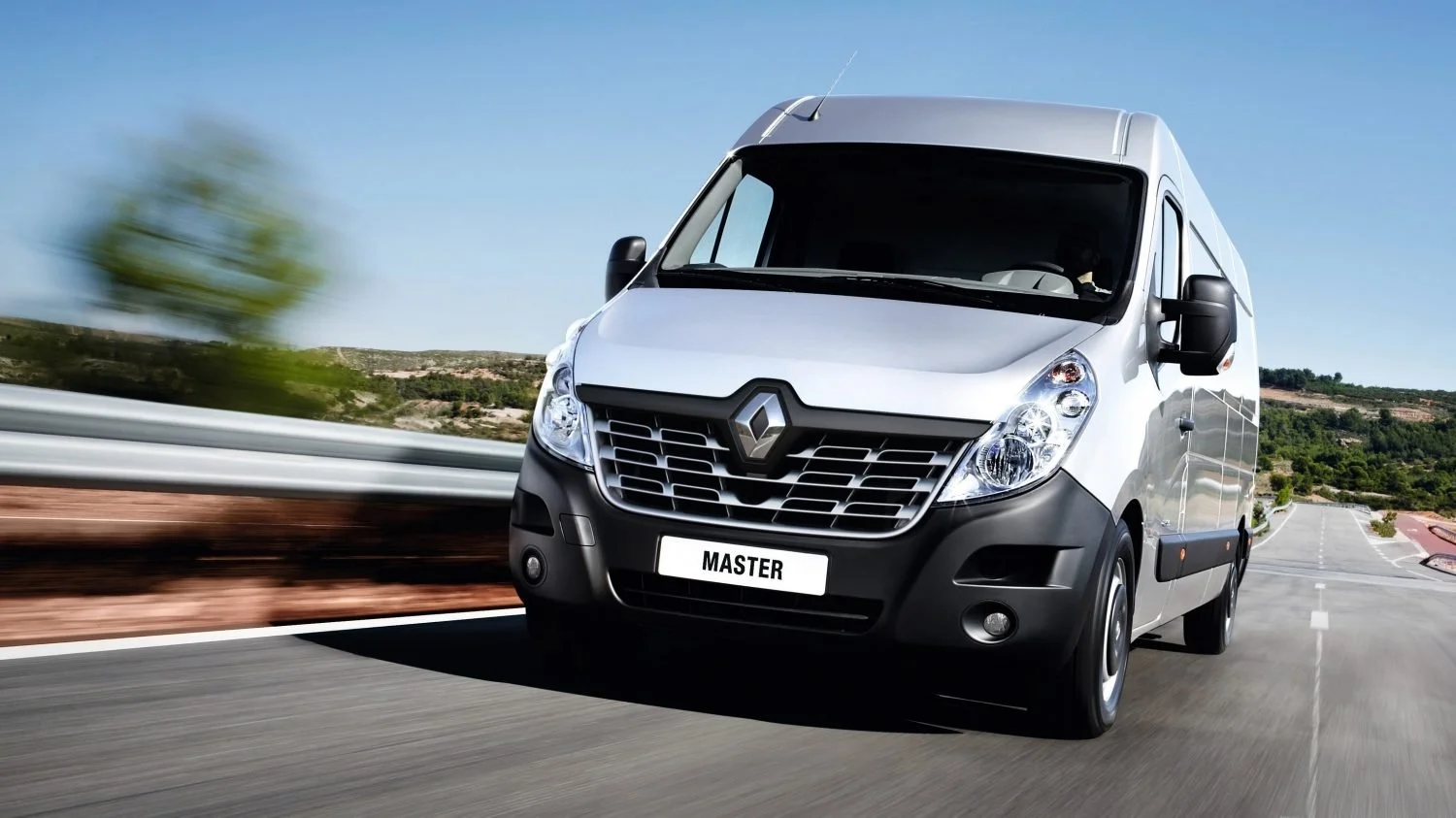 Discover Renault Renault Master Exterior Interior Images.Find all aspects and details of cars.