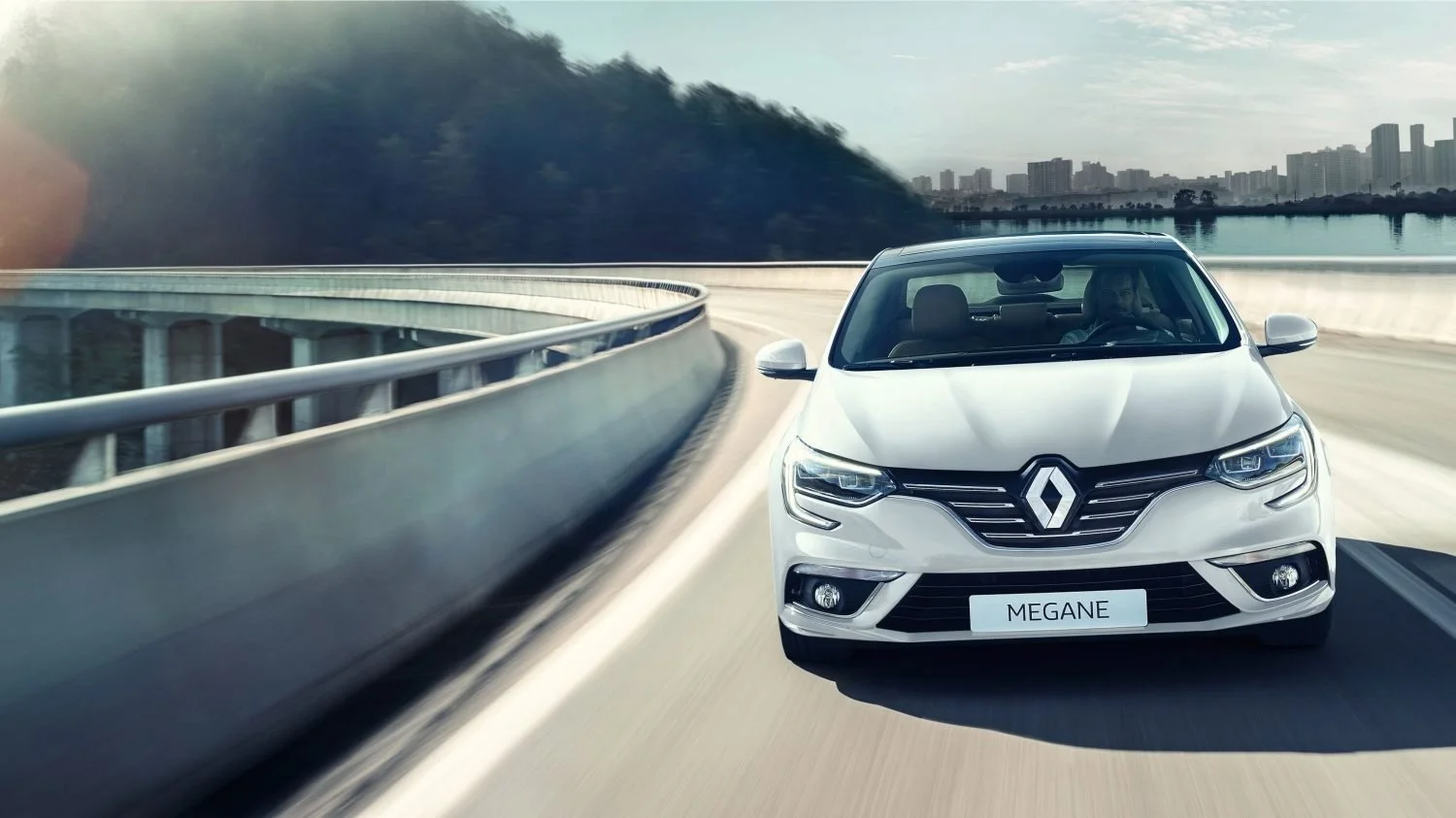 Discover Renault Renault Megane Exterior Interior Images.Find all aspects and details of cars.