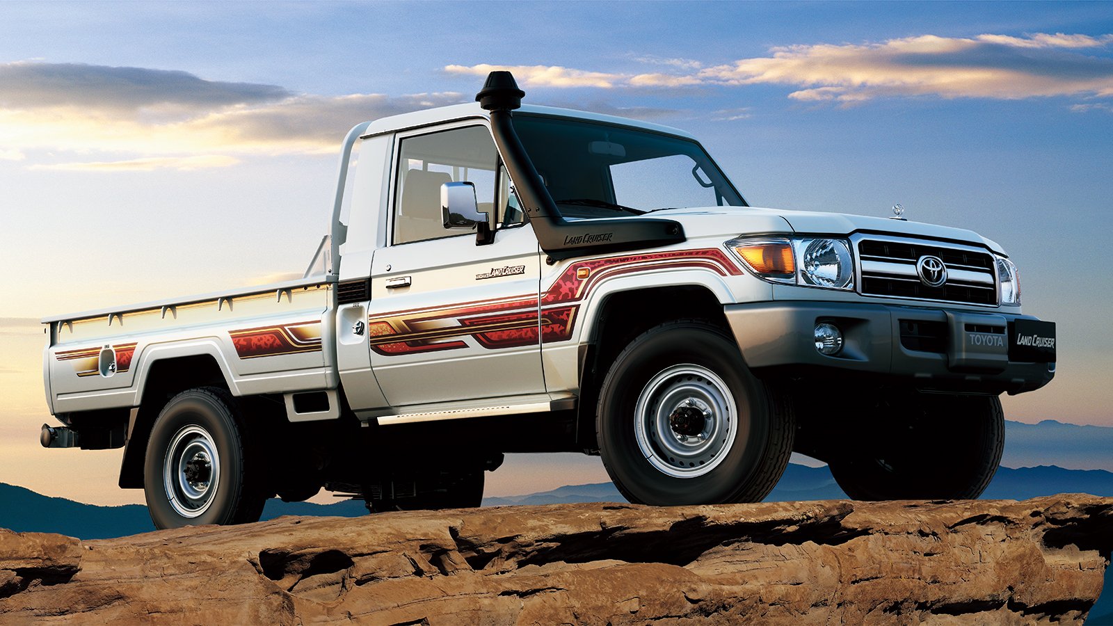 Discover Toyota Toyota Land Cruiser Pick Up Exterior Interior Images.Find all aspects and details of cars.