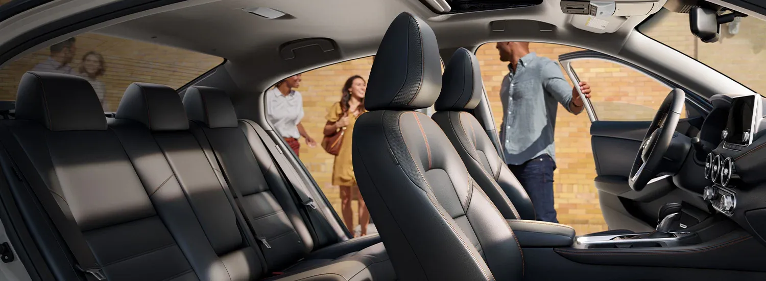 Discover Nissan Nissan Sentra Exterior Interior Images.Find all aspects and details of cars.