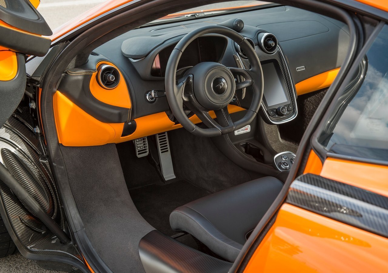 Discover McLaren McLaren 570S Exterior Interior Images.Find all aspects and details of cars.