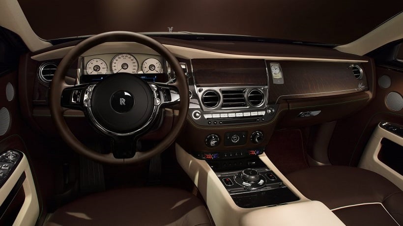 Discover Rolls-Royce Rolls-Royce Ghost Exterior Interior Images.Find all aspects and details of cars.