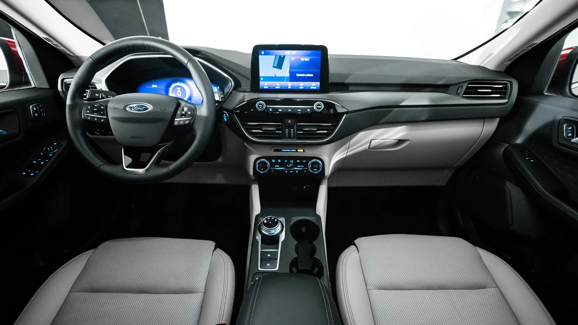 Discover Ford Ford Escape Exterior Interior Images.Find all aspects and details of cars.