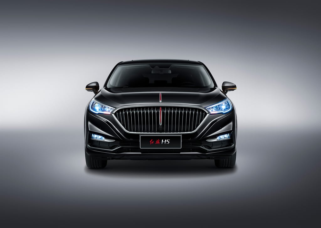 Discover Hong Qi HONGQI H5 Exterior Interior Images.Find all aspects and details of cars.