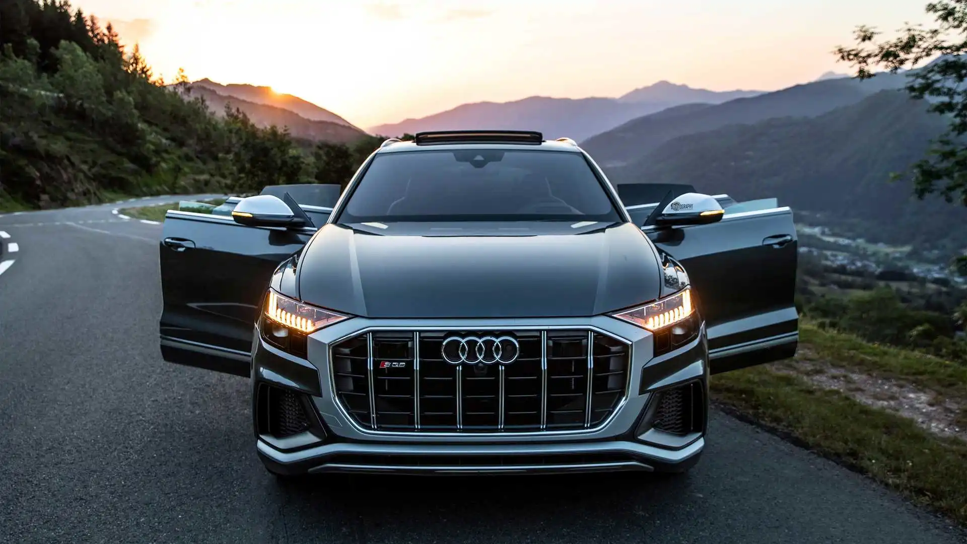 Discover Audi Audi SQ8 Exterior Interior Images.Find all aspects and details of cars.