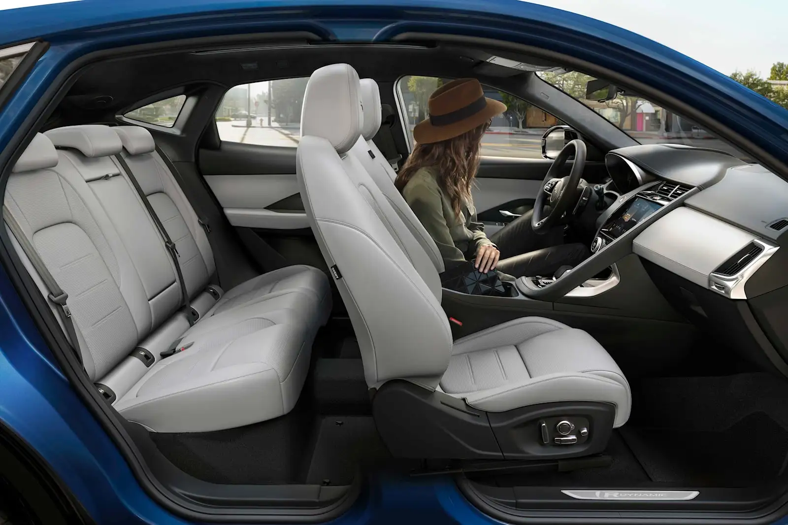 Discover JAGUAR Jaguar E Pace Exterior Interior Images.Find all aspects and details of cars.