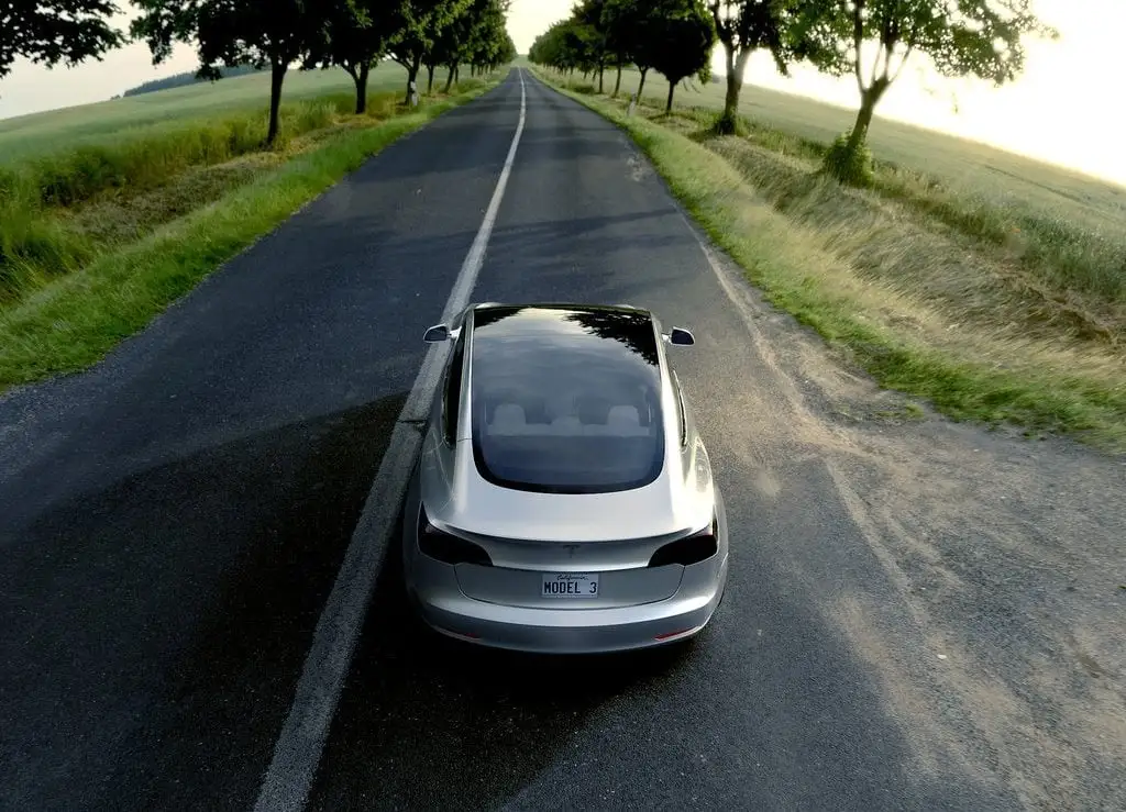 Discover Tesla Tesla Model 3 Exterior Interior Images.Find all aspects and details of cars.