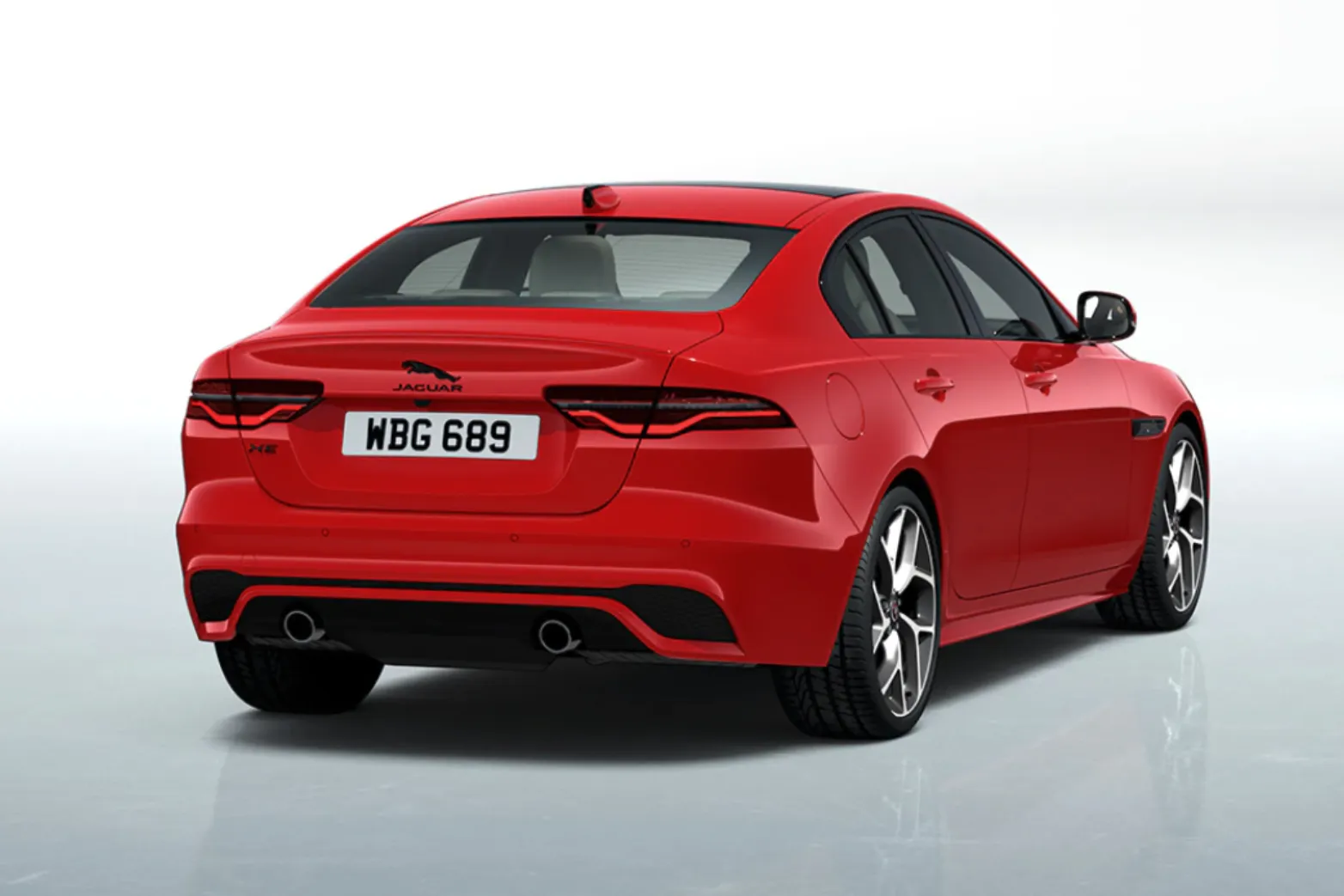 Discover JAGUAR Jaguar XE Exterior Interior Images.Find all aspects and details of cars.