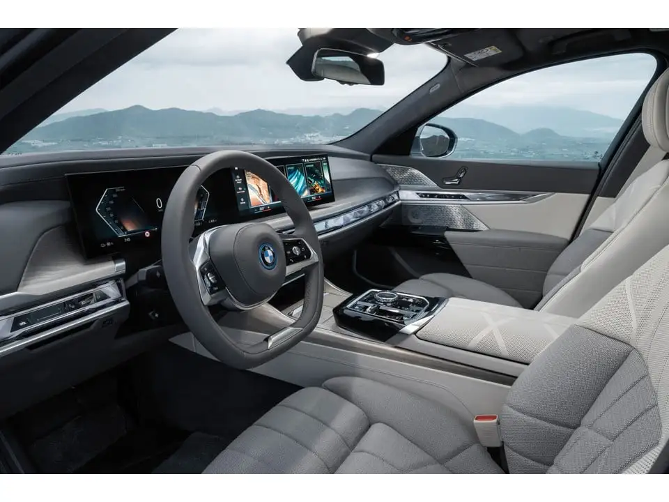 Discover BMW BMW i7 Exterior Interior Images.Find all aspects and details of cars.