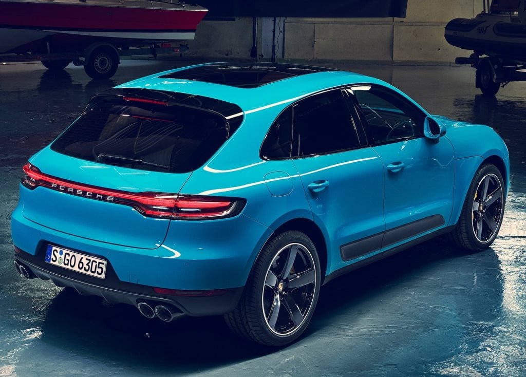 Discover Porsche Porsche Macan Exterior Interior Images.Find all aspects and details of cars.