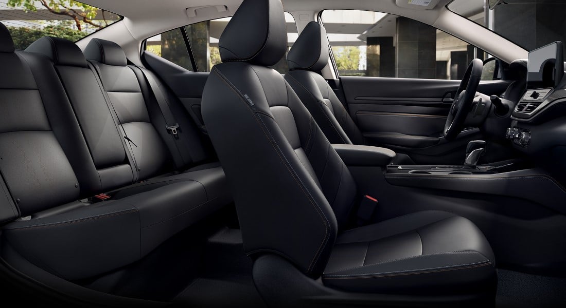 Discover Nissan Nissan Altima Exterior Interior Images.Find all aspects and details of cars.