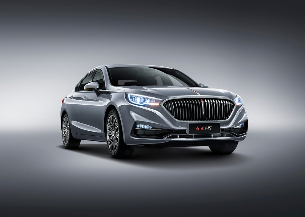 Discover Hong Qi HONGQI H5 Exterior Interior Images.Find all aspects and details of cars.