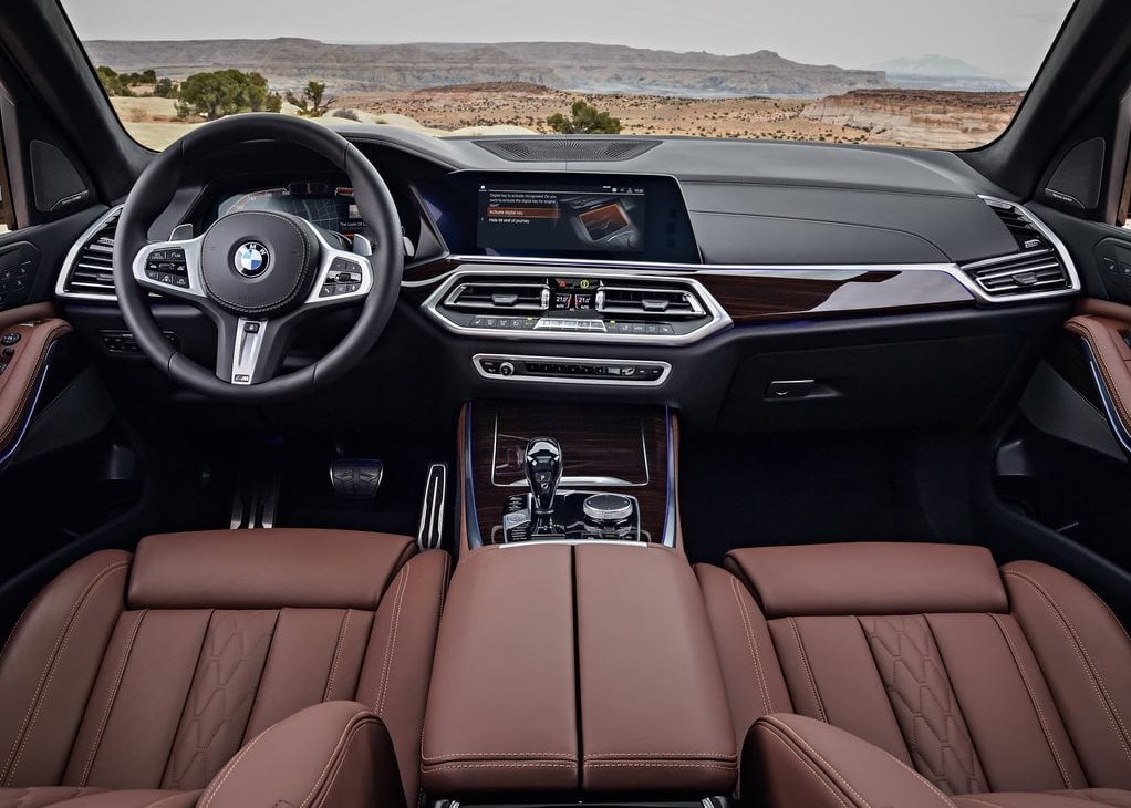 Discover BMW BMW X5 Exterior Interior Images.Find all aspects and details of cars.