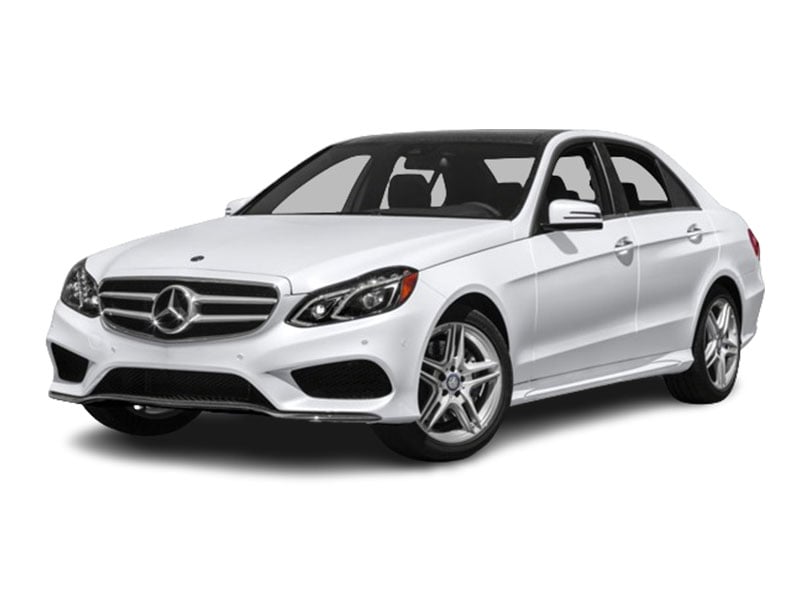 استكشف  مرسيدس بنز  مرسيدس بنز E 63 AMG Mercedes-Benz E 63 AMG 2023 S 4MATIC+ الصور الخارجية والداخلية. اكتشف جميع جوانب وتفاصيل السيارات.