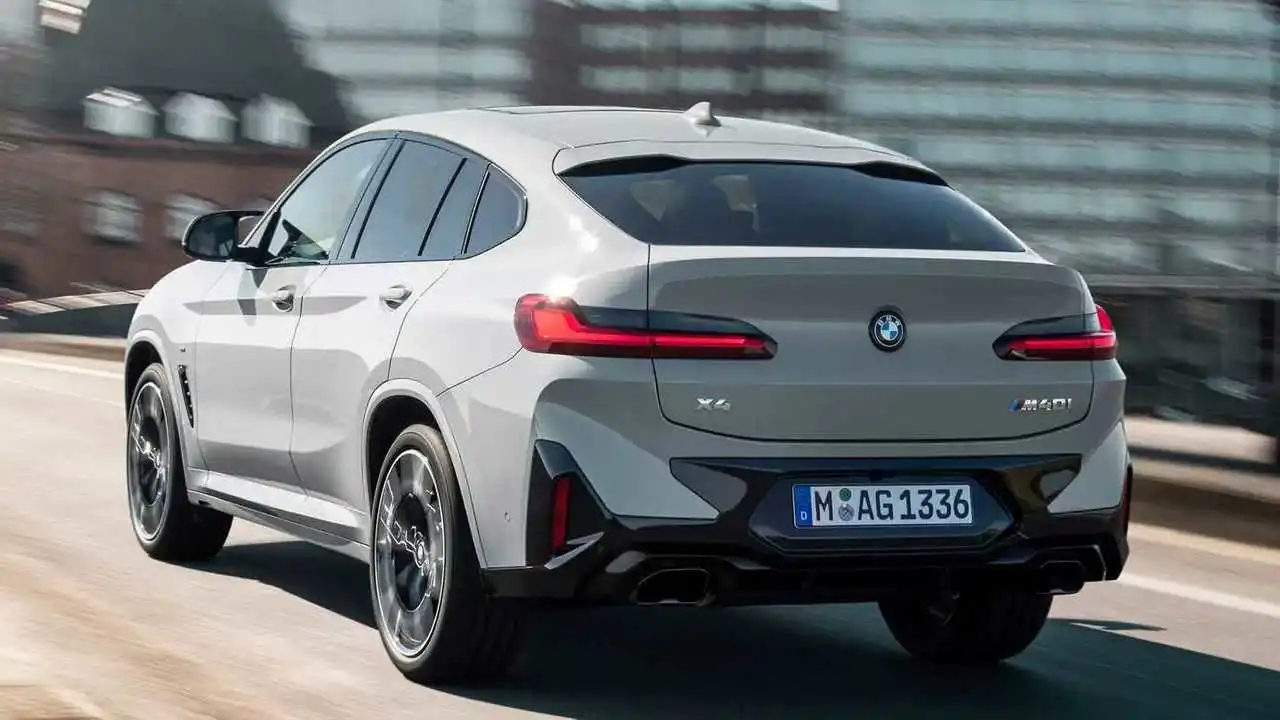 Discover BMW BMW X4 Exterior Interior Images.Find all aspects and details of cars.