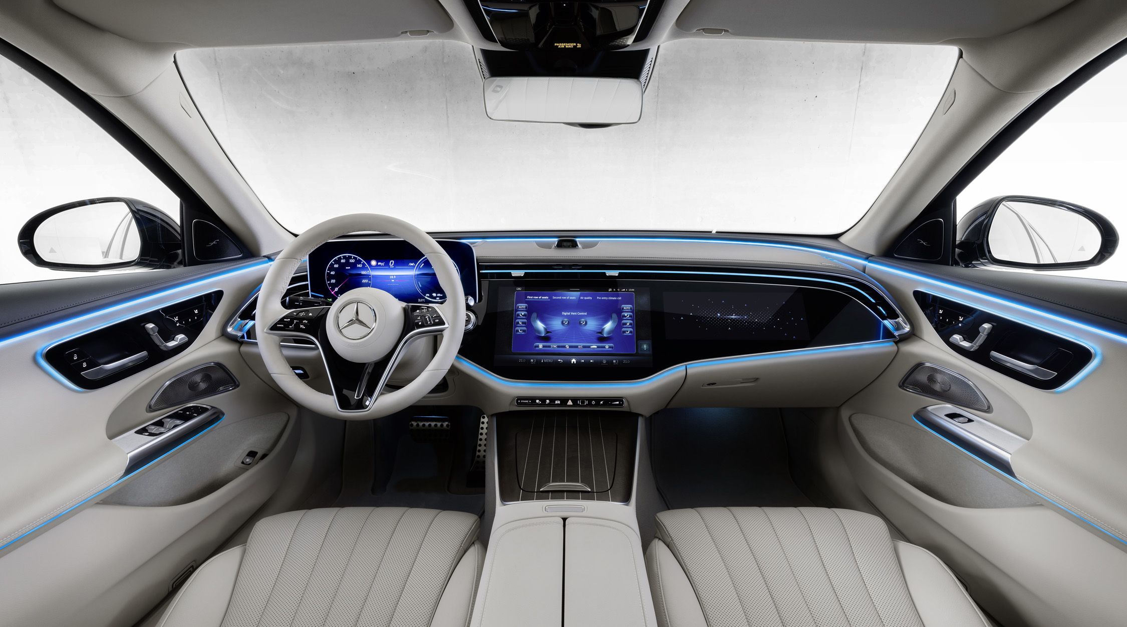 Discover Mercedes-Benz Mercedes-Benz E Class Exterior Interior Images.Find all aspects and details of cars.