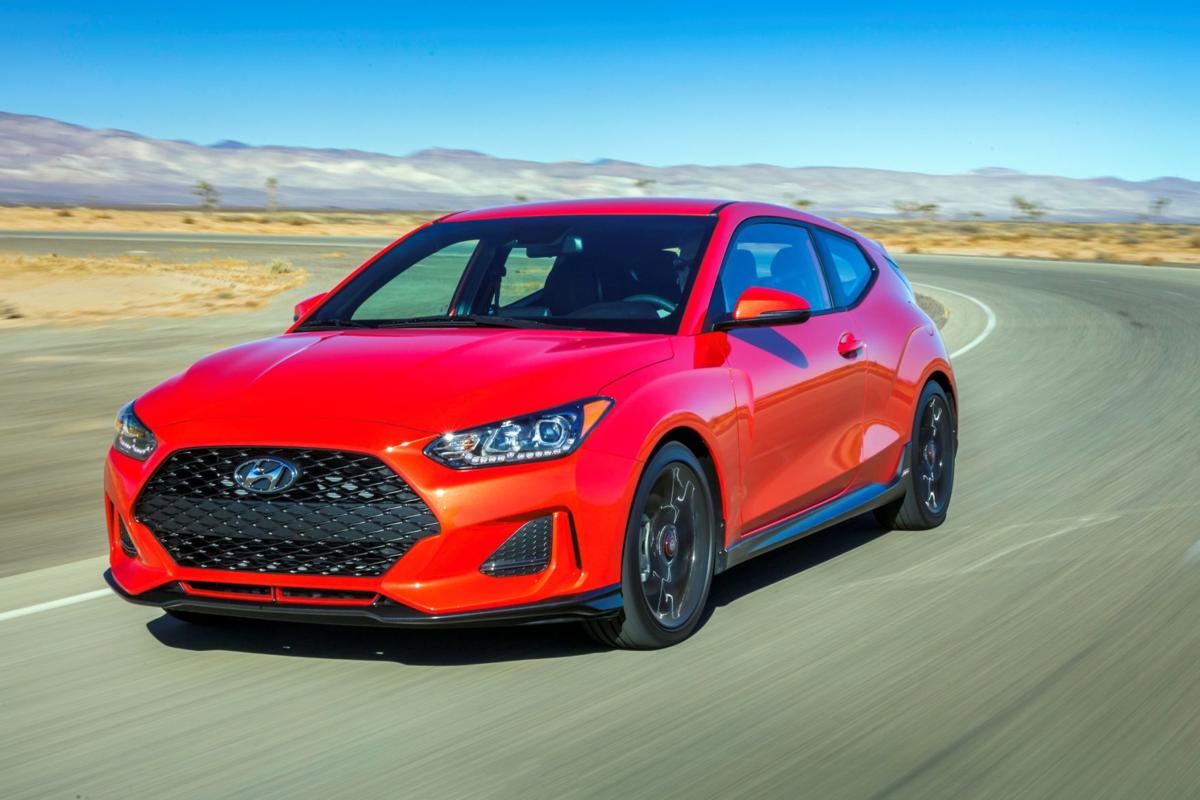 Discover Hyundai Hyundai Veloster Exterior Interior Images.Find all aspects and details of cars.