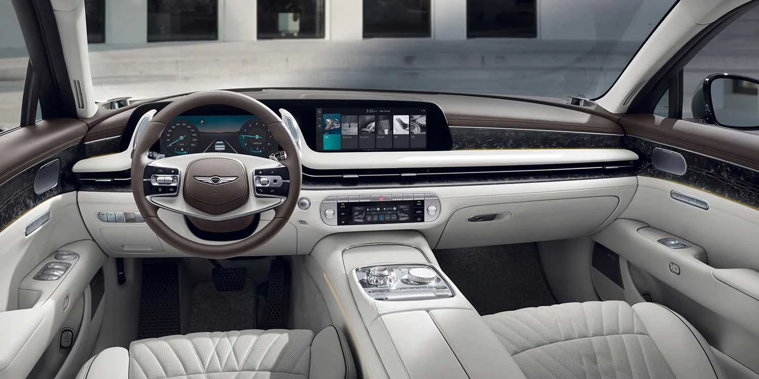 Discover Genesis Genesis G90 Exterior Interior Images.Find all aspects and details of cars.