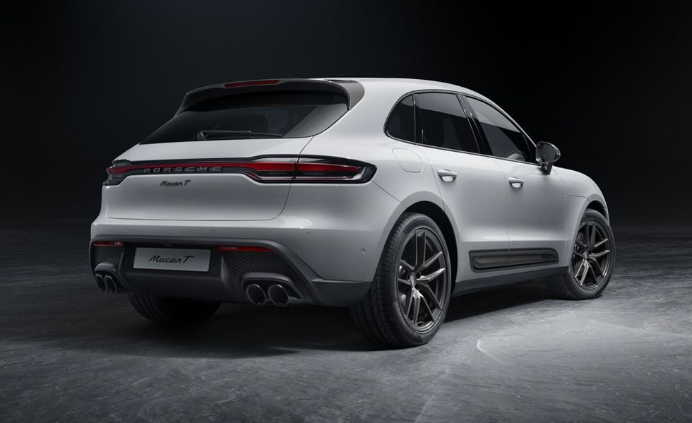 Discover Porsche Porsche Macan Exterior Interior Images.Find all aspects and details of cars.