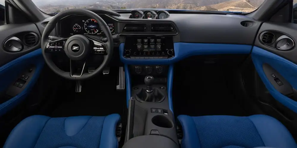 Discover Nissan Nissan Z Exterior Interior Images.Find all aspects and details of cars.